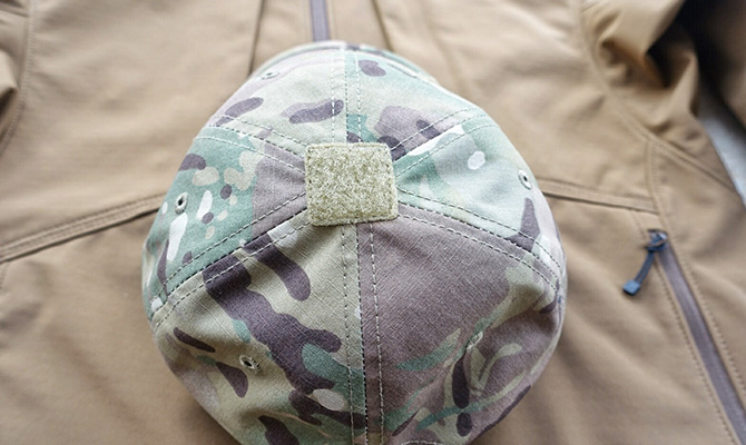 進(jìn)行帽子定制保養(yǎng)保管時(shí)的注意事項(xiàng)