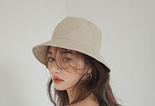 定制廣告帽的優(yōu)點(diǎn)在于定制成本低