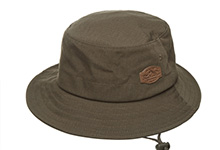 一頂要選那種透氣性良好的帽子